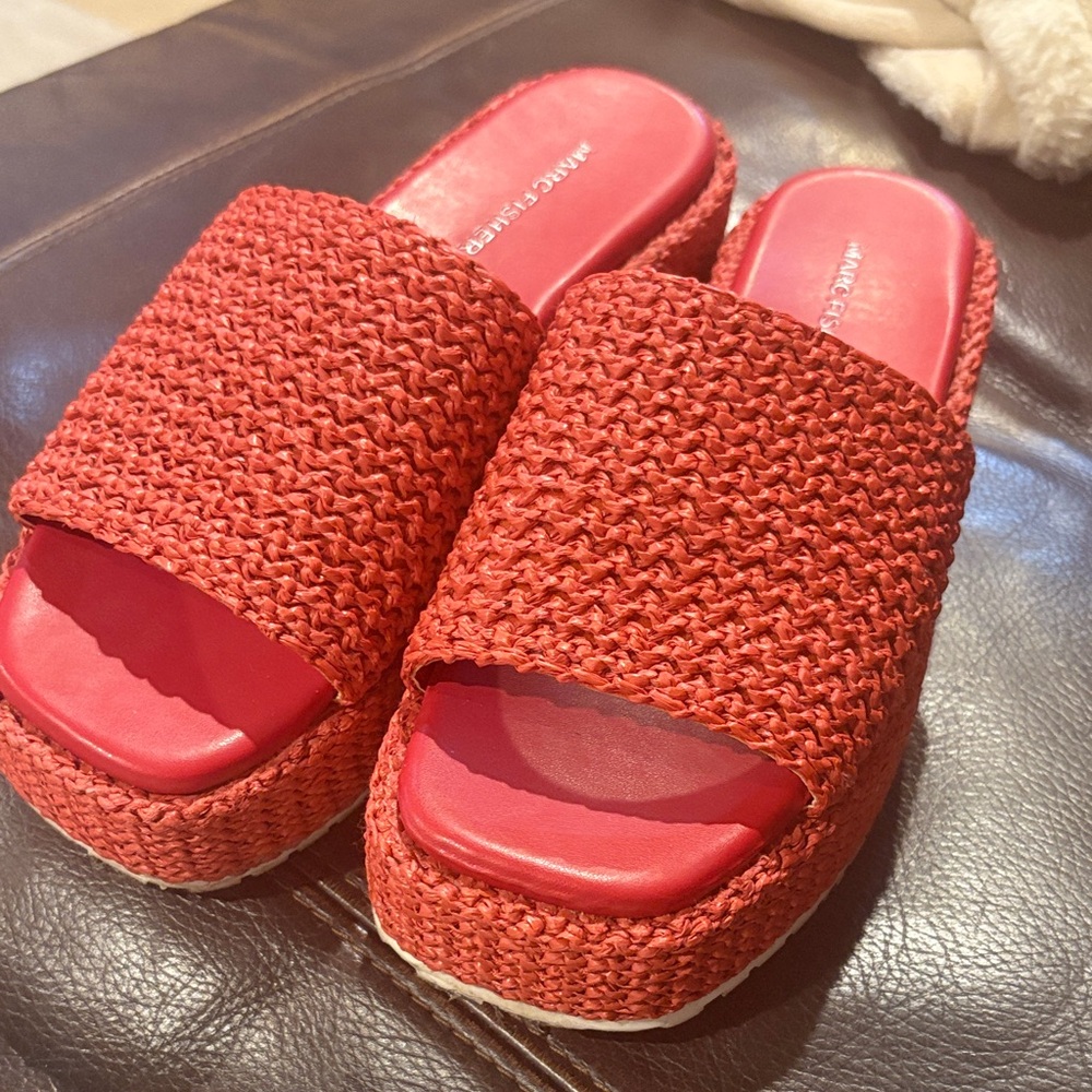 Marc fisher platform slip ons